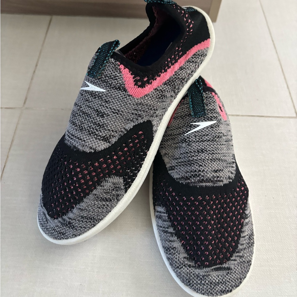 Speedo Junior water shoes